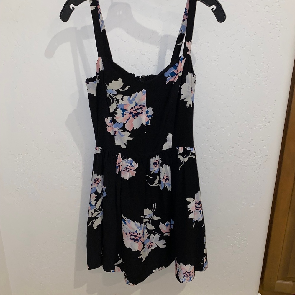 Like new- Joie silk sundress